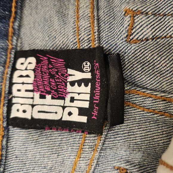 Denim Shorts DC Comics Birds of Prey Size 5 - Picture 2 of 3